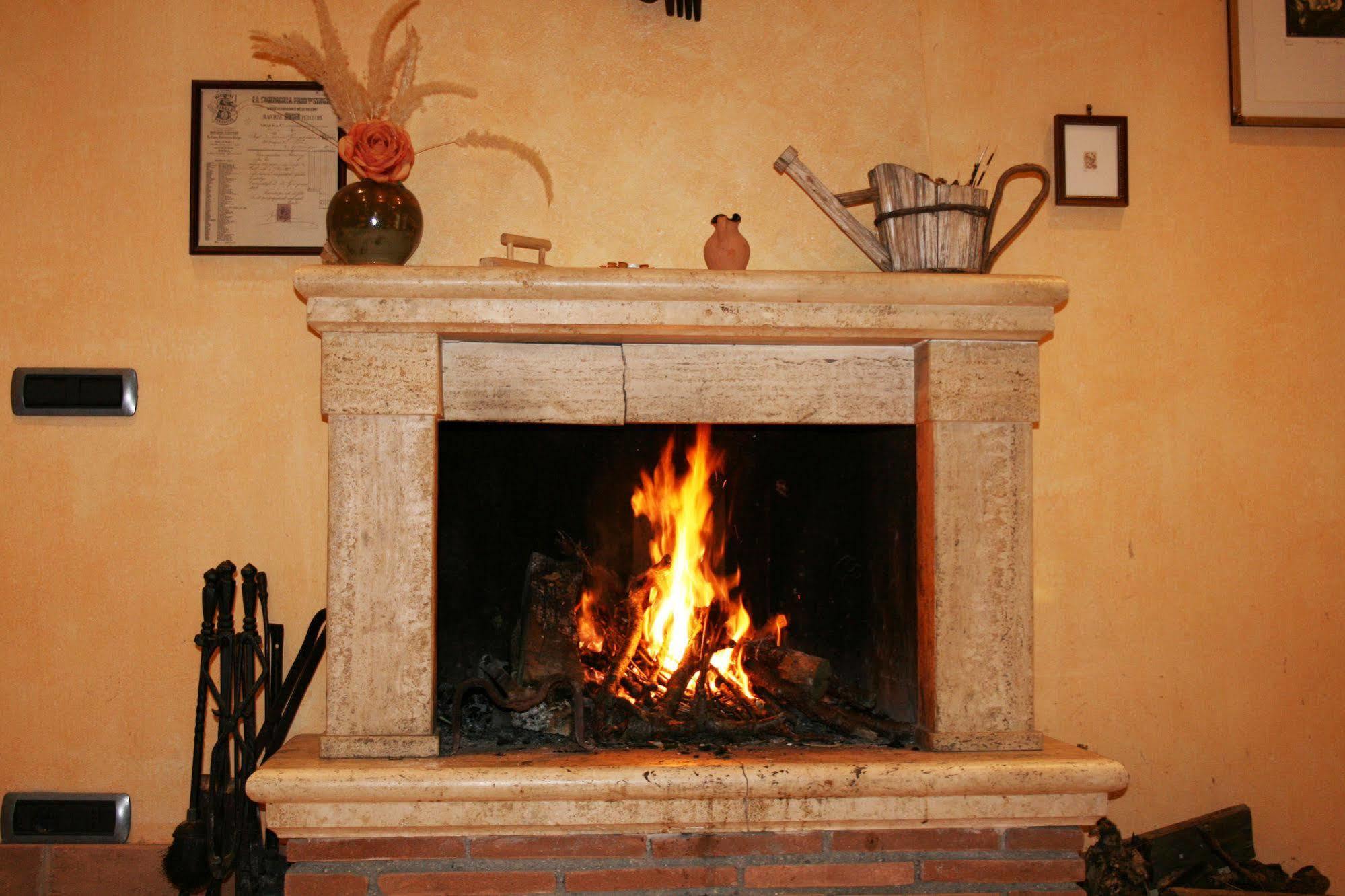 Casa Vacanza Spirito Libero Pianello  エクステリア 写真